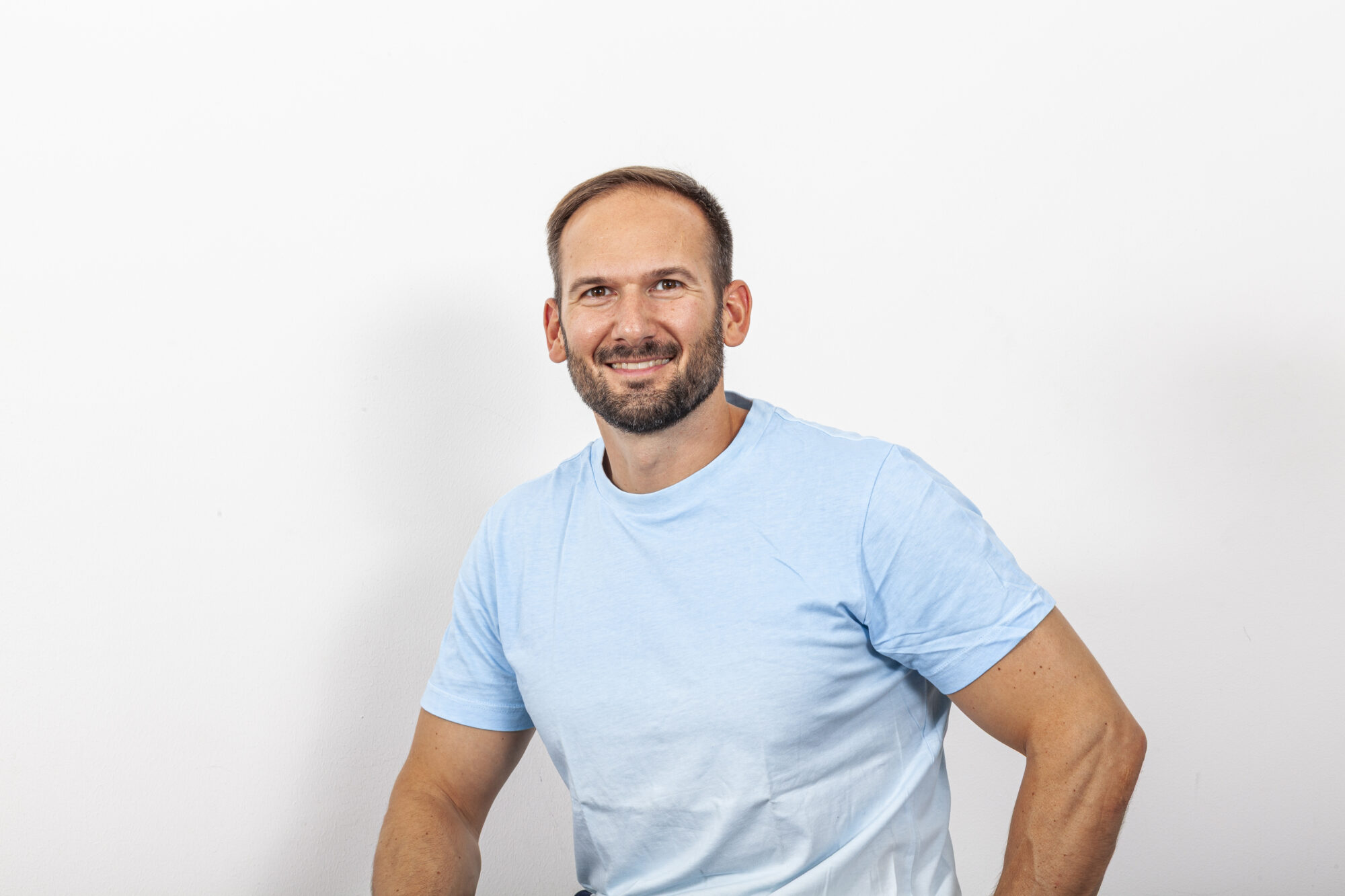 Raphael Schneider